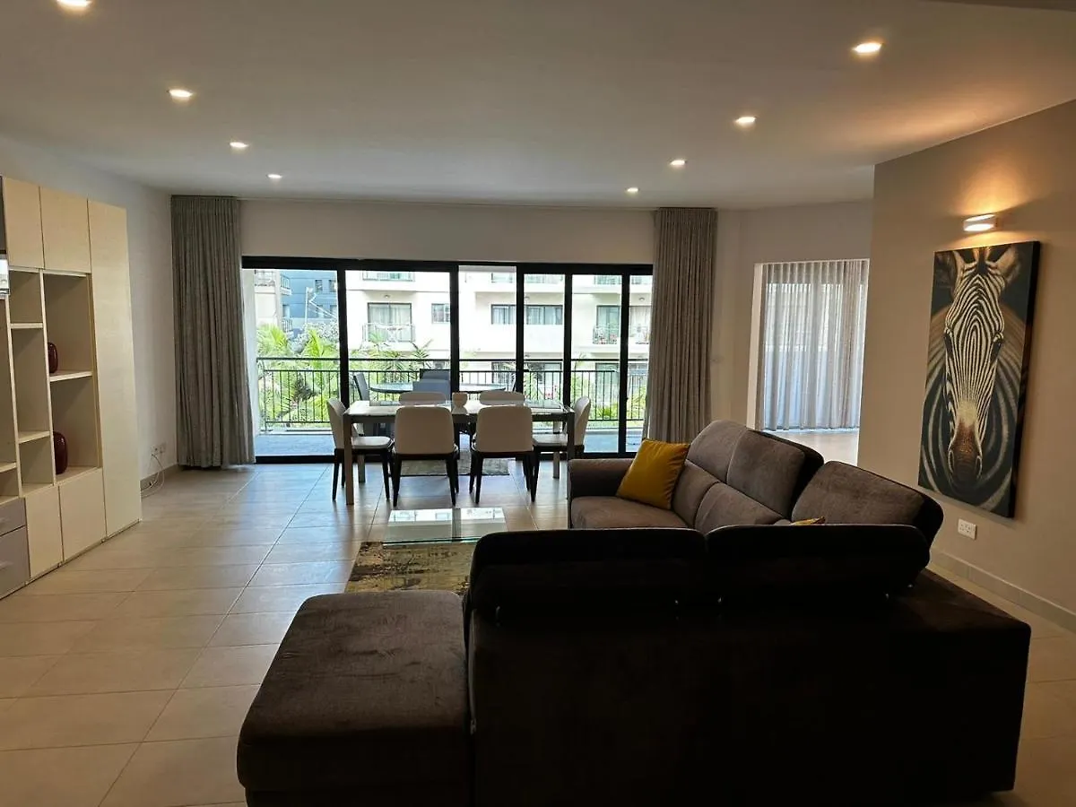 Pender Apartment Saint Julian's